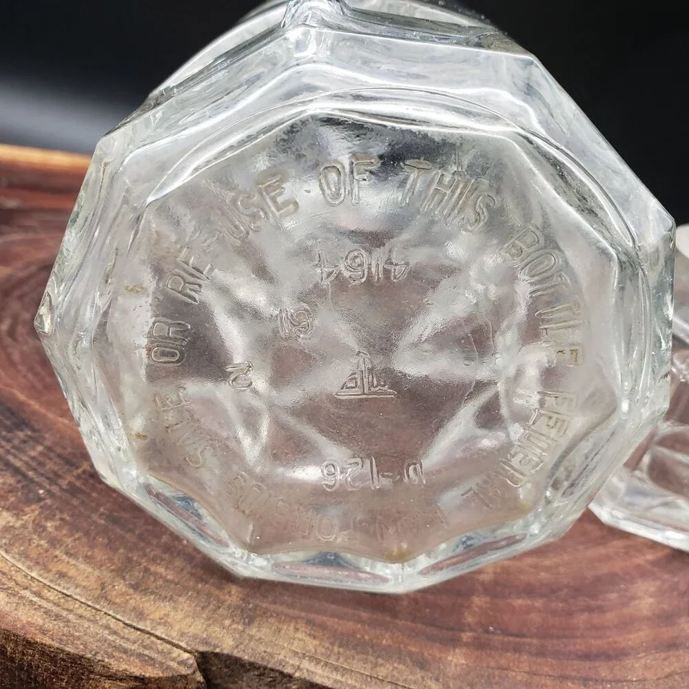 Vintage Pressed Glass Liquor Decanter w Stopper Geometric Pattern 11.5
